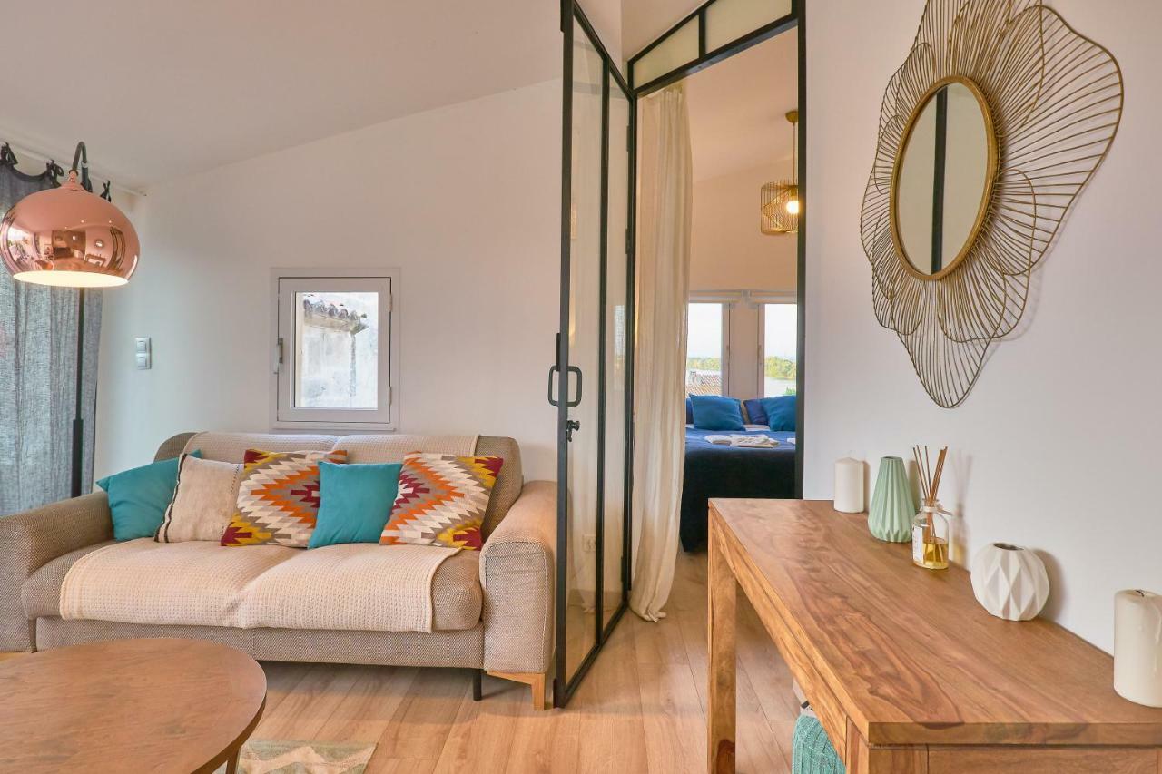Truchet Penthouse Apartment อาร์ลส์ ภายนอก รูปภาพ
